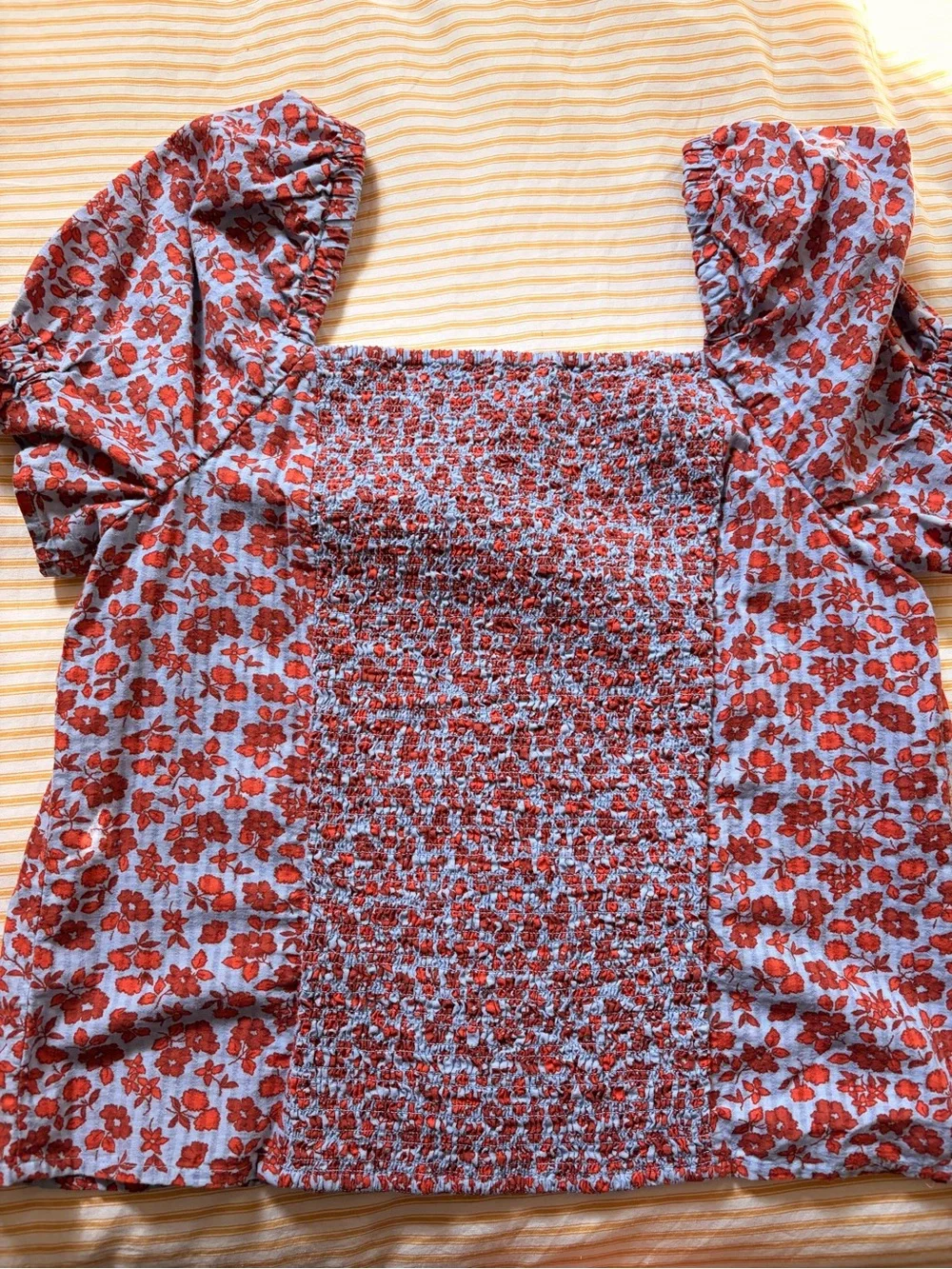Madewell Light Blue Puff-Sleeve Floral Button-Front Top